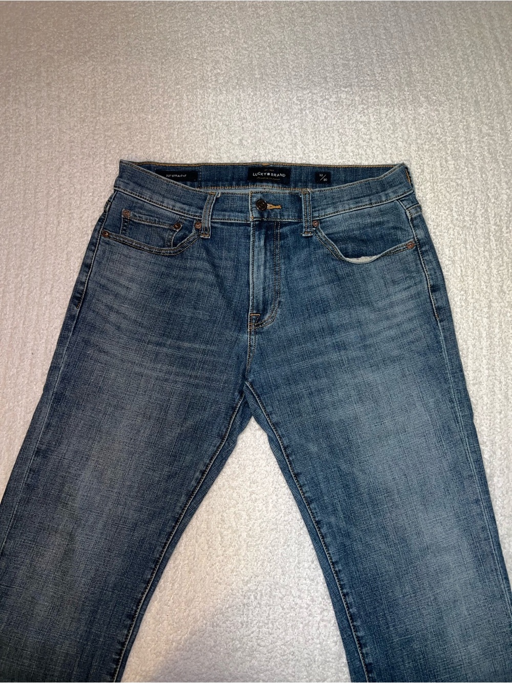 Lucky Brand Straight Leg Jeans